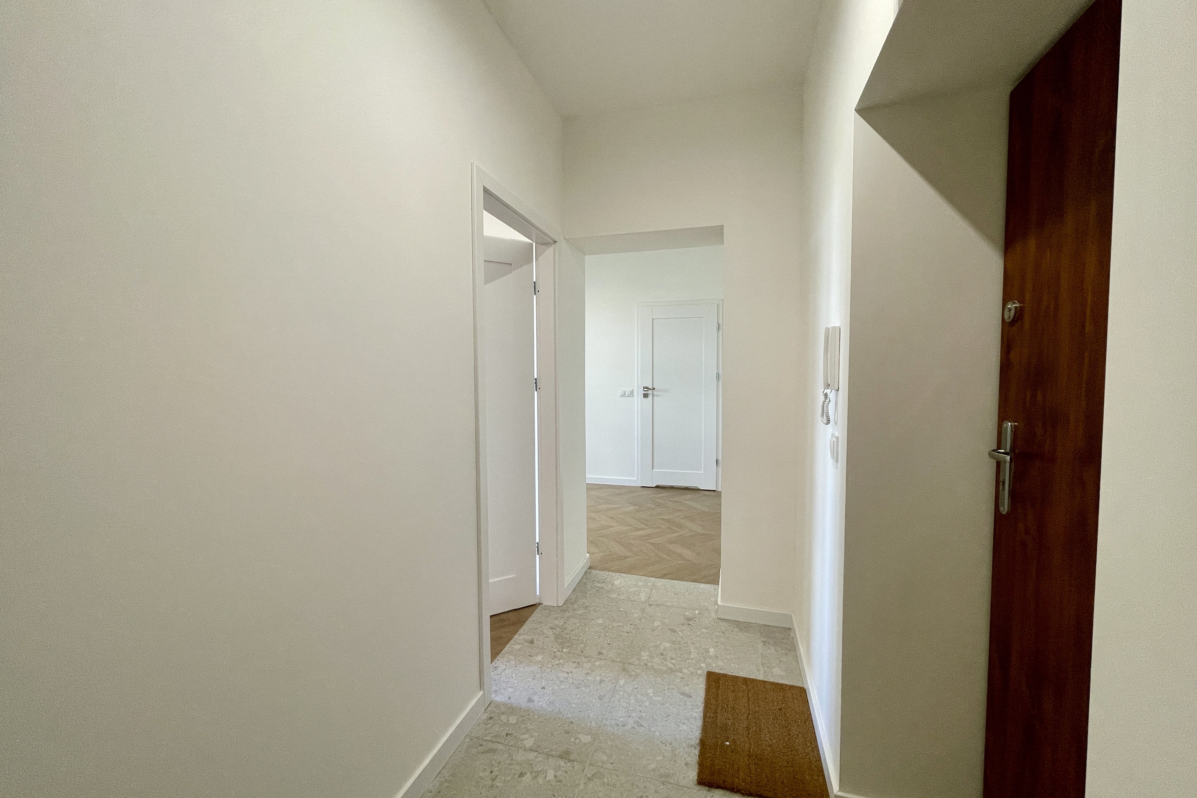 Gotowe do wprowadzenia! 34 m² po generalnym remoncie